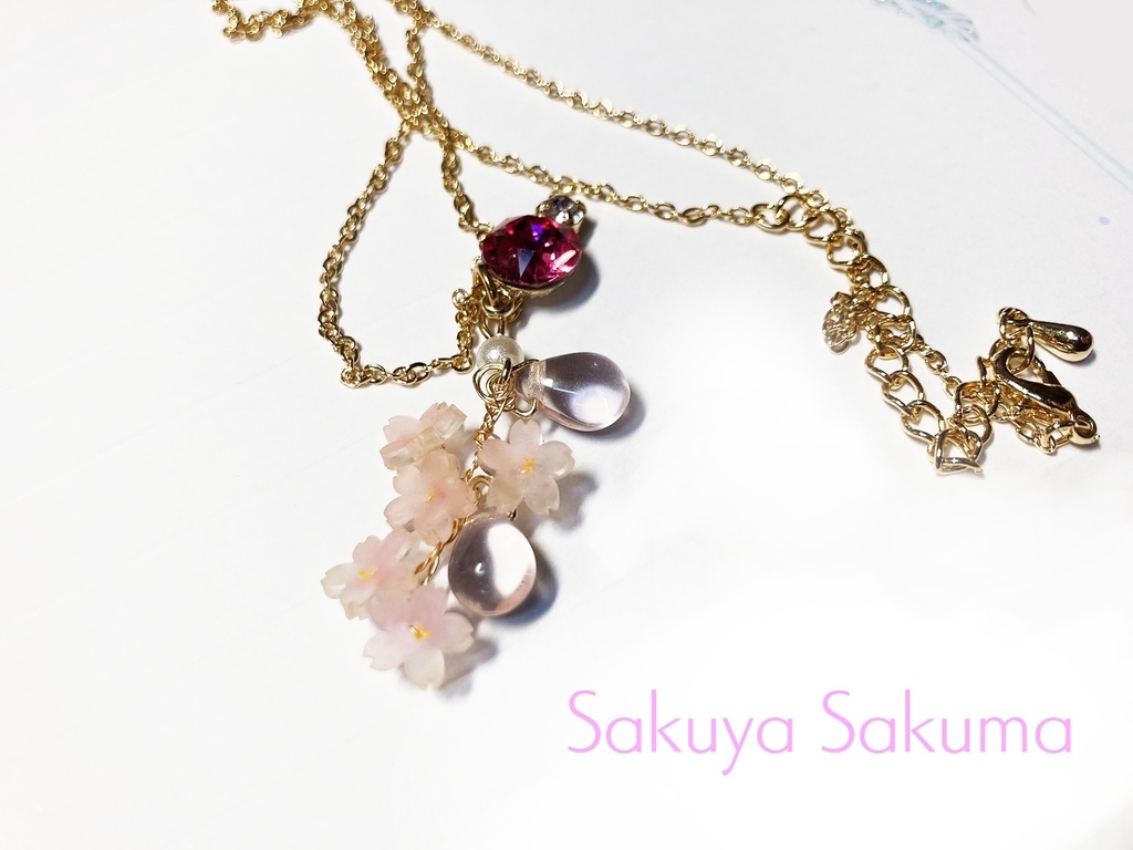 春組モチーフフラワーのイメージアクセサリー