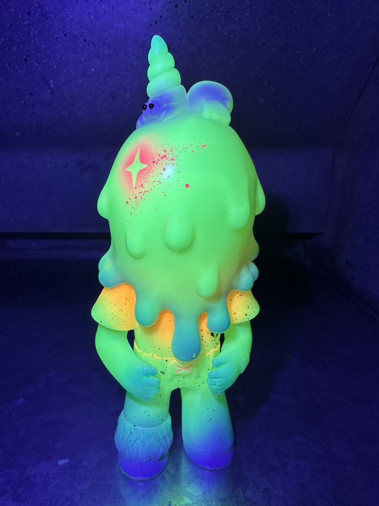 意識他界系　メルトくん　蓄光　ソフビ ダウナーメルトくん 蓄光素体 - 意識他界系 - BOOTH