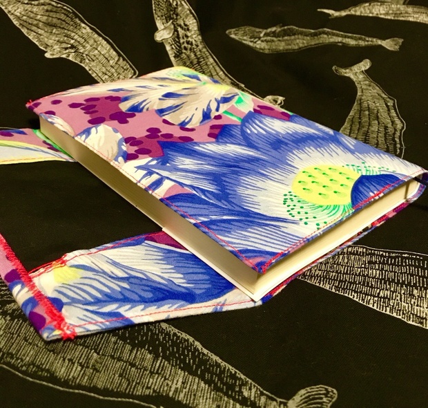 【完売】新書ブックカバー 推定ネール蓮