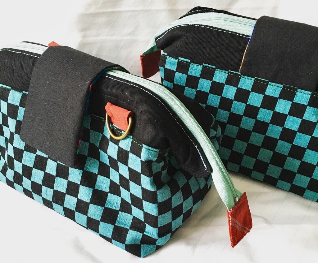 【会計ポーチ】炭焼き小屋の息子