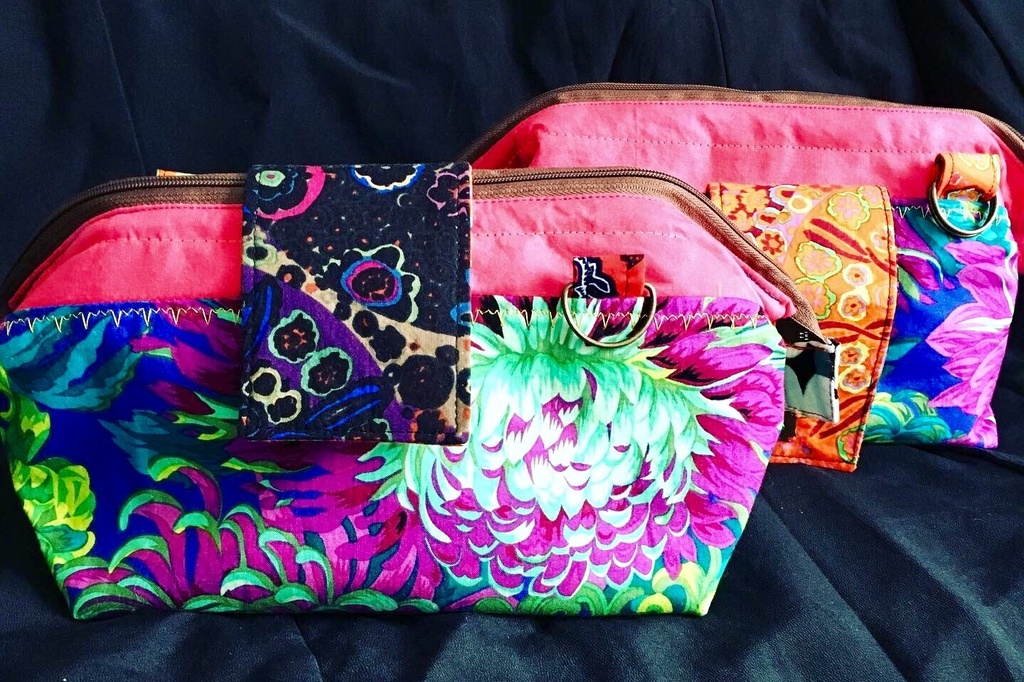 【会計ポーチ】月と六ペンス