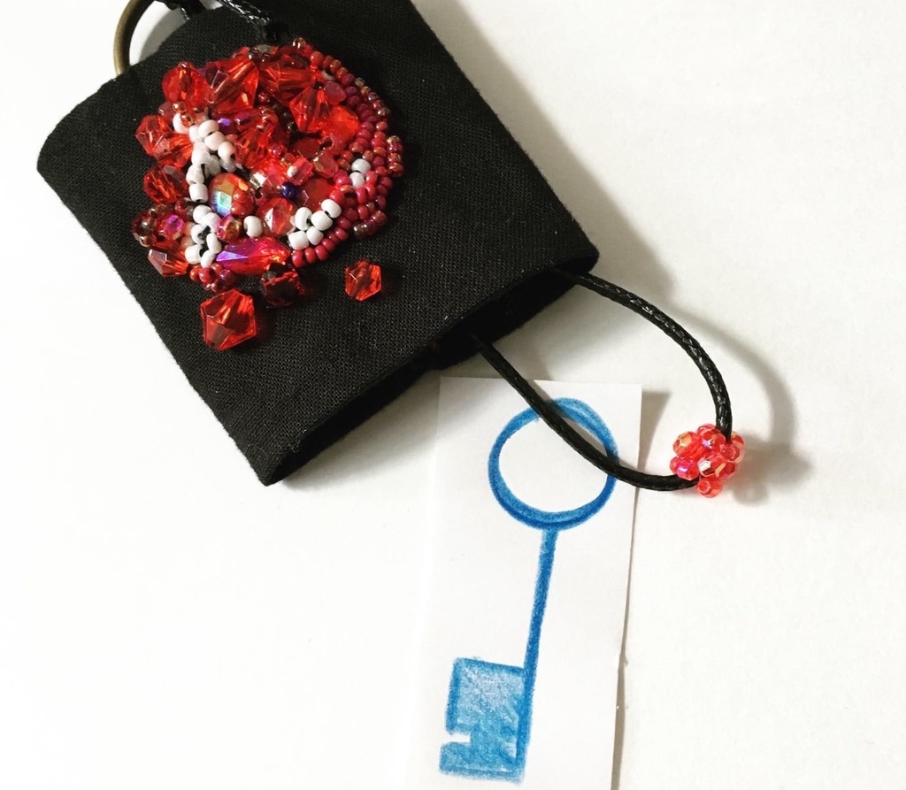 キーケース：柘榴