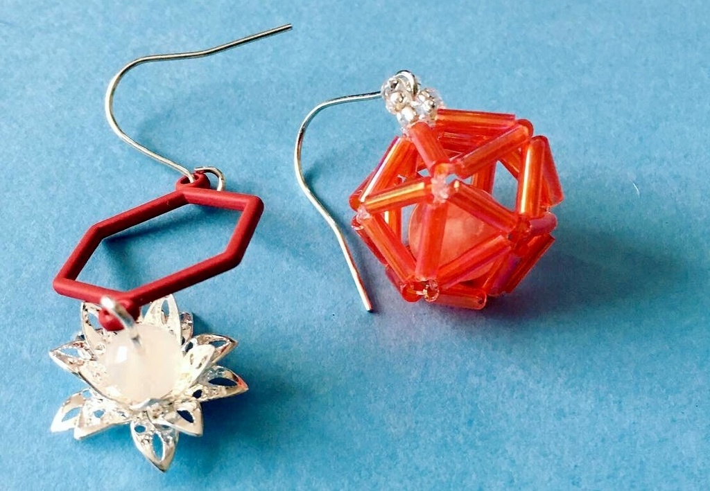 ピアス：近侍 亀甲貞宗