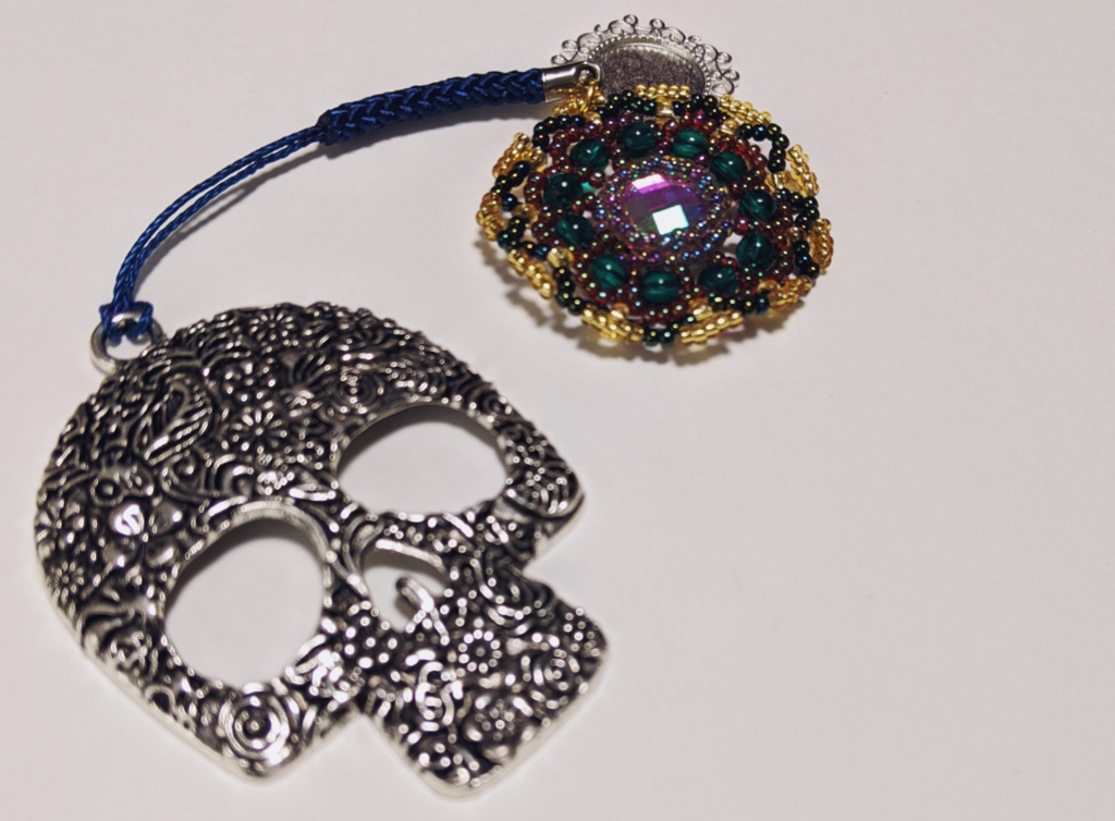 帯飾り:ソドムの娘