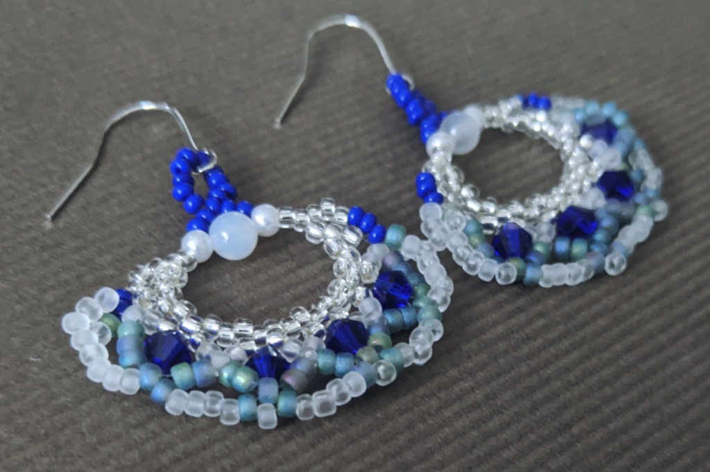 山姥切長義モチーフピアス