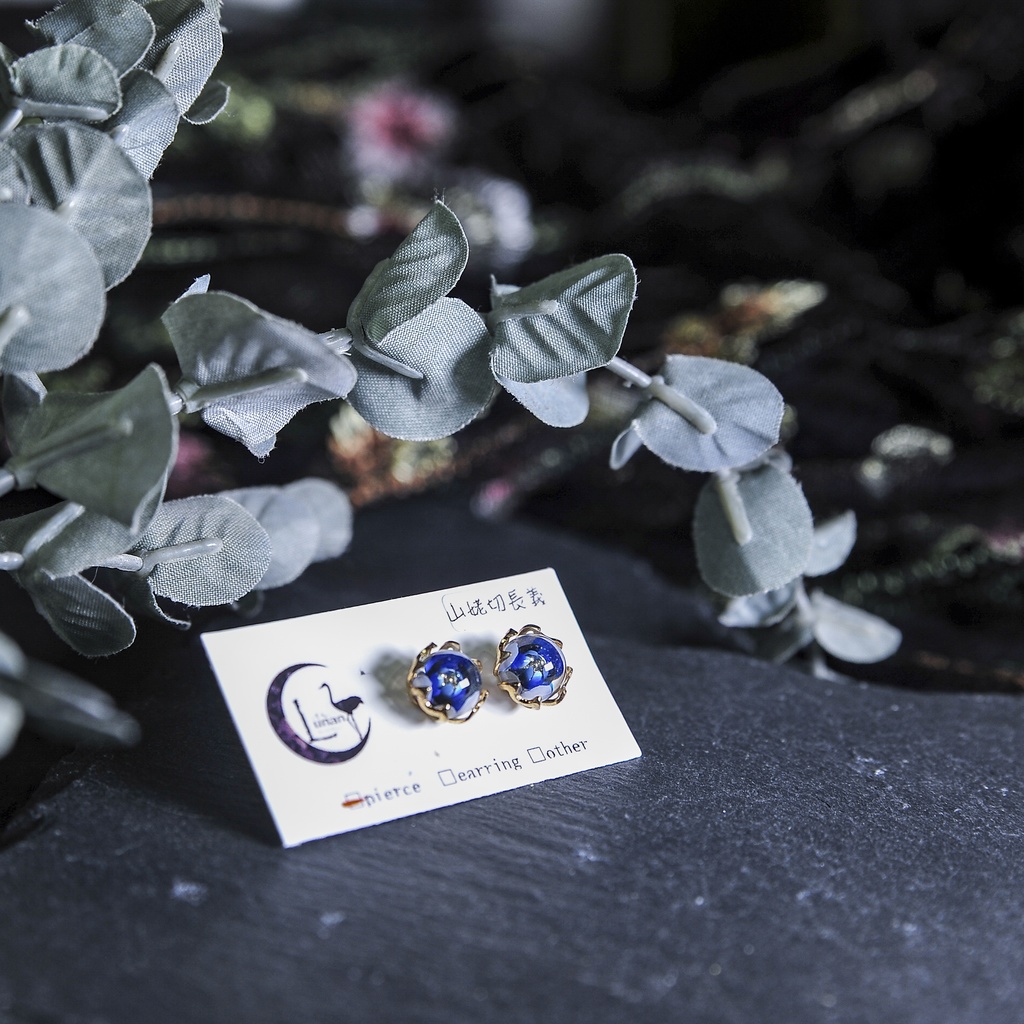 【刀剣乱舞】桜珠-ピアス (再販ナシ)