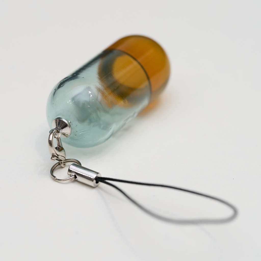 中級アケトンをイメージしたキーホルダー