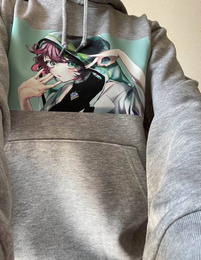 フード付きパーカー