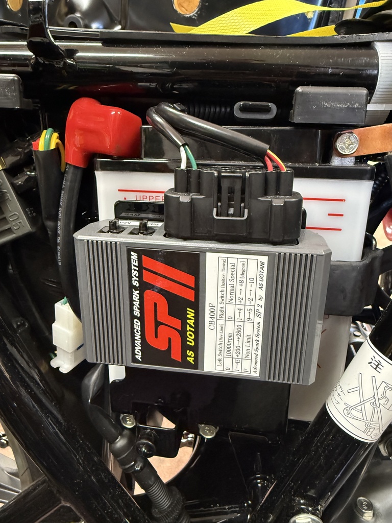 CB400four(ヨンフォア) ウオタニコントロールユニット取付ステー パウダーコート