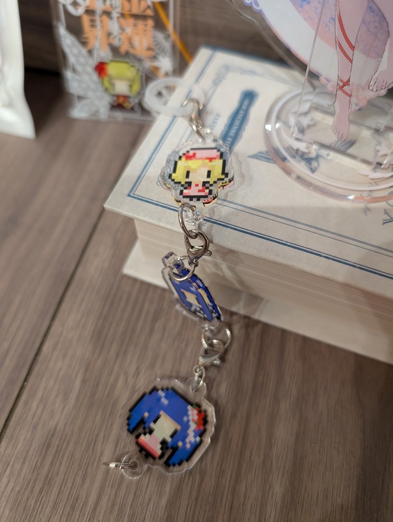 連結アクリルチャーム