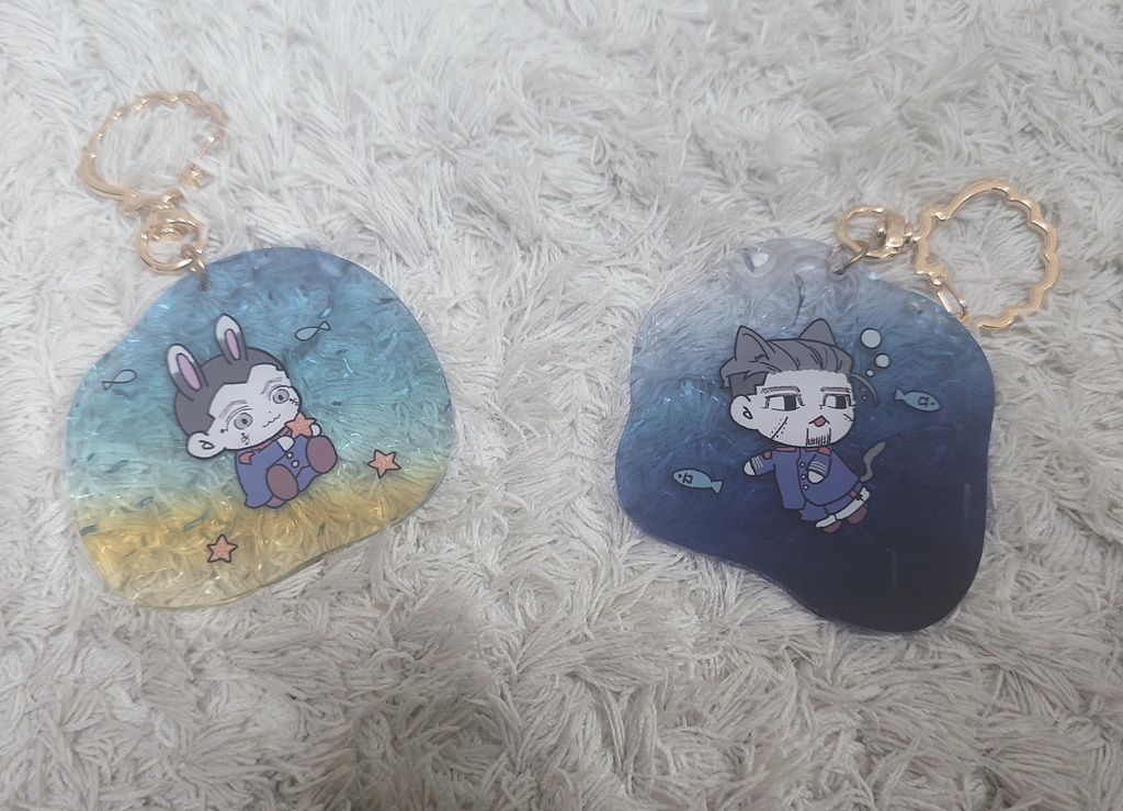 水面アクリルキーホルダー