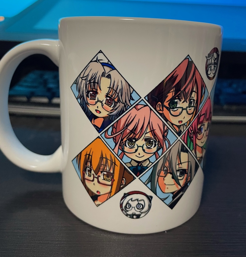C100セット（眼鏡艦娘マグカップ＋望月アクスタ＋ミニ眼鏡拭き）