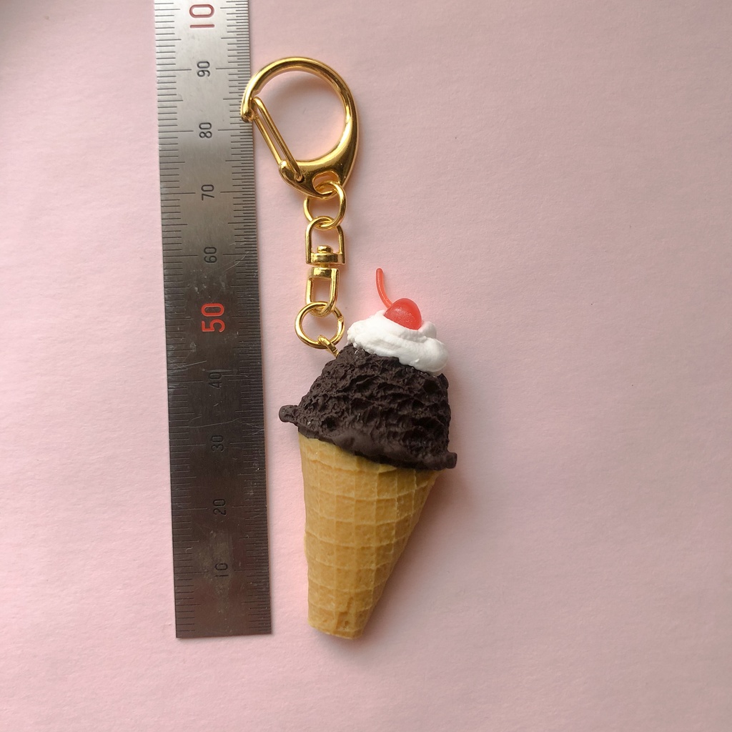 ハッピーアイスクリーム キーホルダー チョコレート