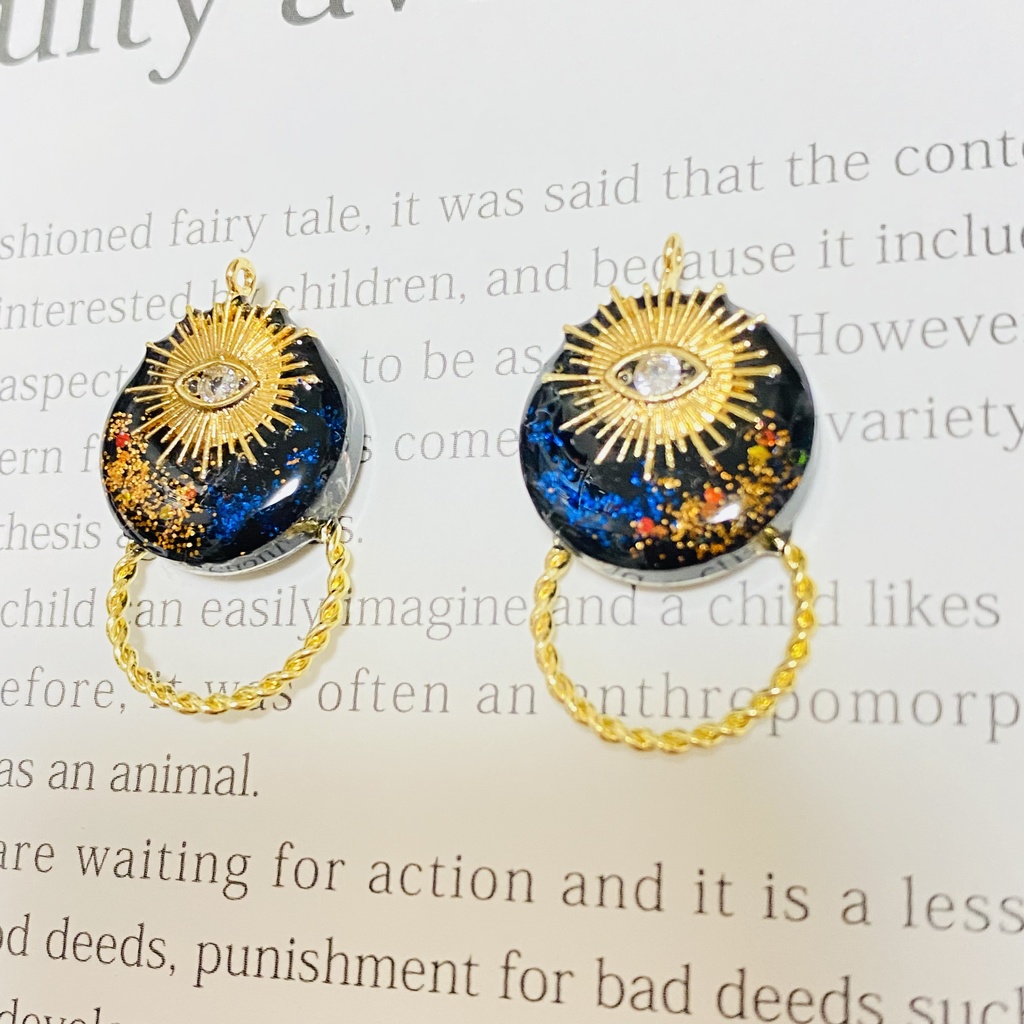 五条悟モチーフピアス(イヤリング)