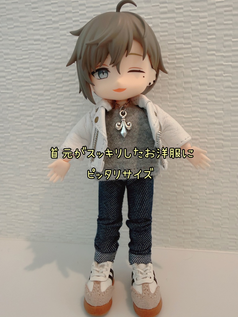 リリーモチーフネックレス