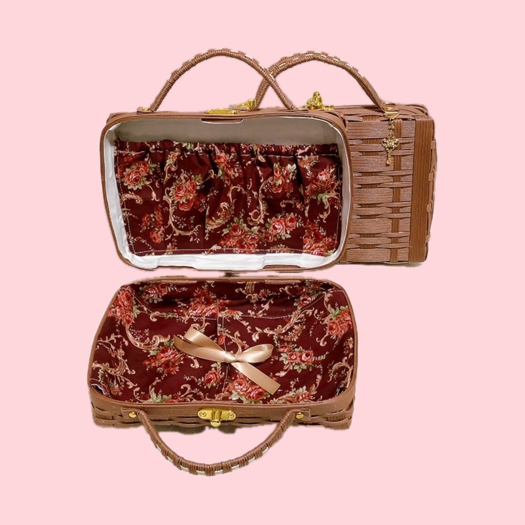 おでかけバスケットトランク（アンティーク）