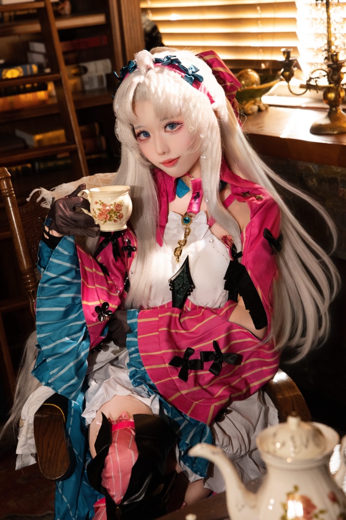 KISEKAEMODE RESONANT PORTRAITS