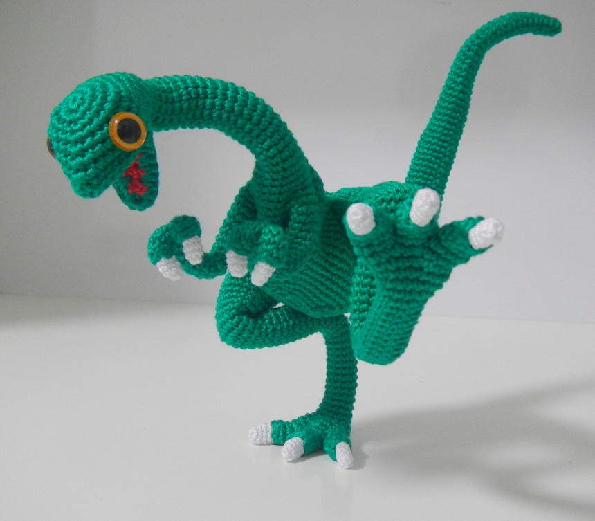 海底パイプライン 恐竜のあみぐるみ(黄緑のミックスカラー) おもちゃ/人形