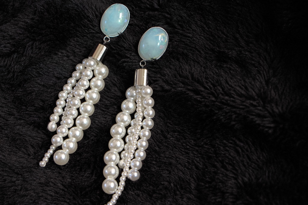 刀剣乱舞 数珠丸恒次イメージイヤリング・ピアス