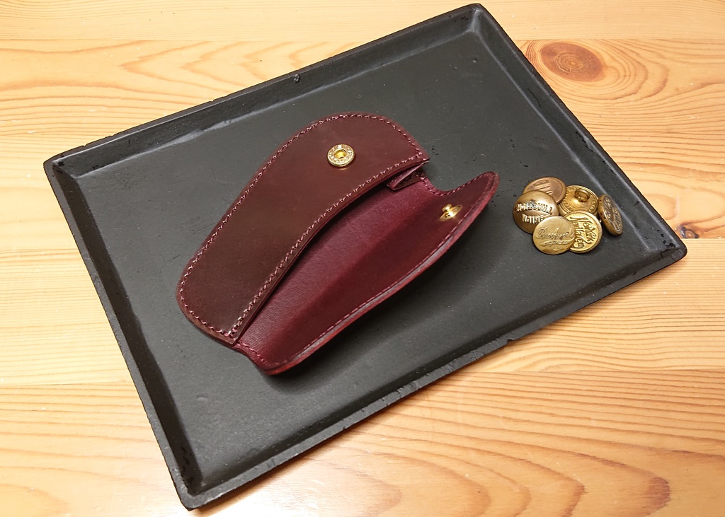 Horween シェルコードバン コインケース (ボタン:SWEET ORR)