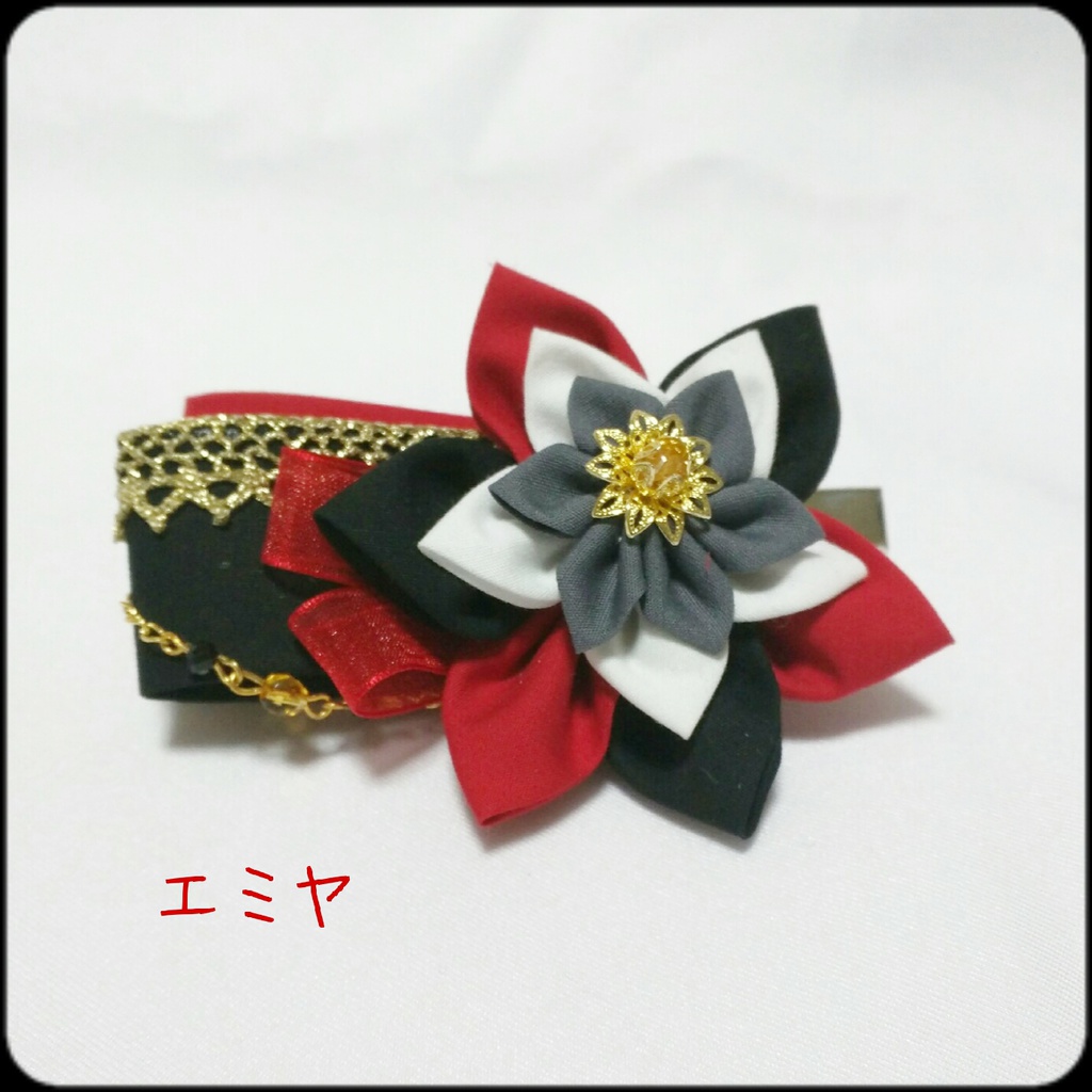 英霊のお守りヘアクリップ