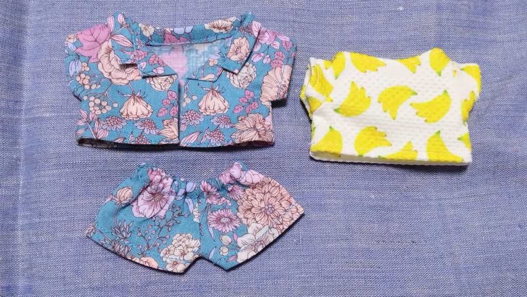 柄シャツセットとフルーツ柄Tシャツ