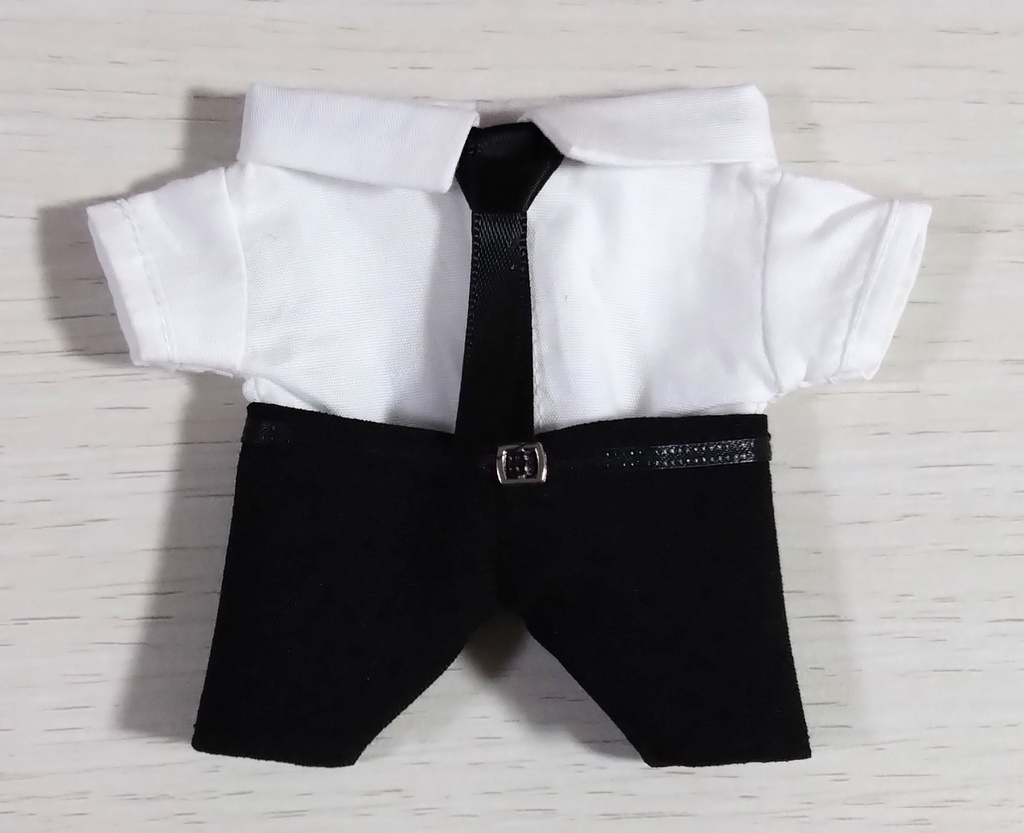 シャツとネクタイセット(パンツ別売り)