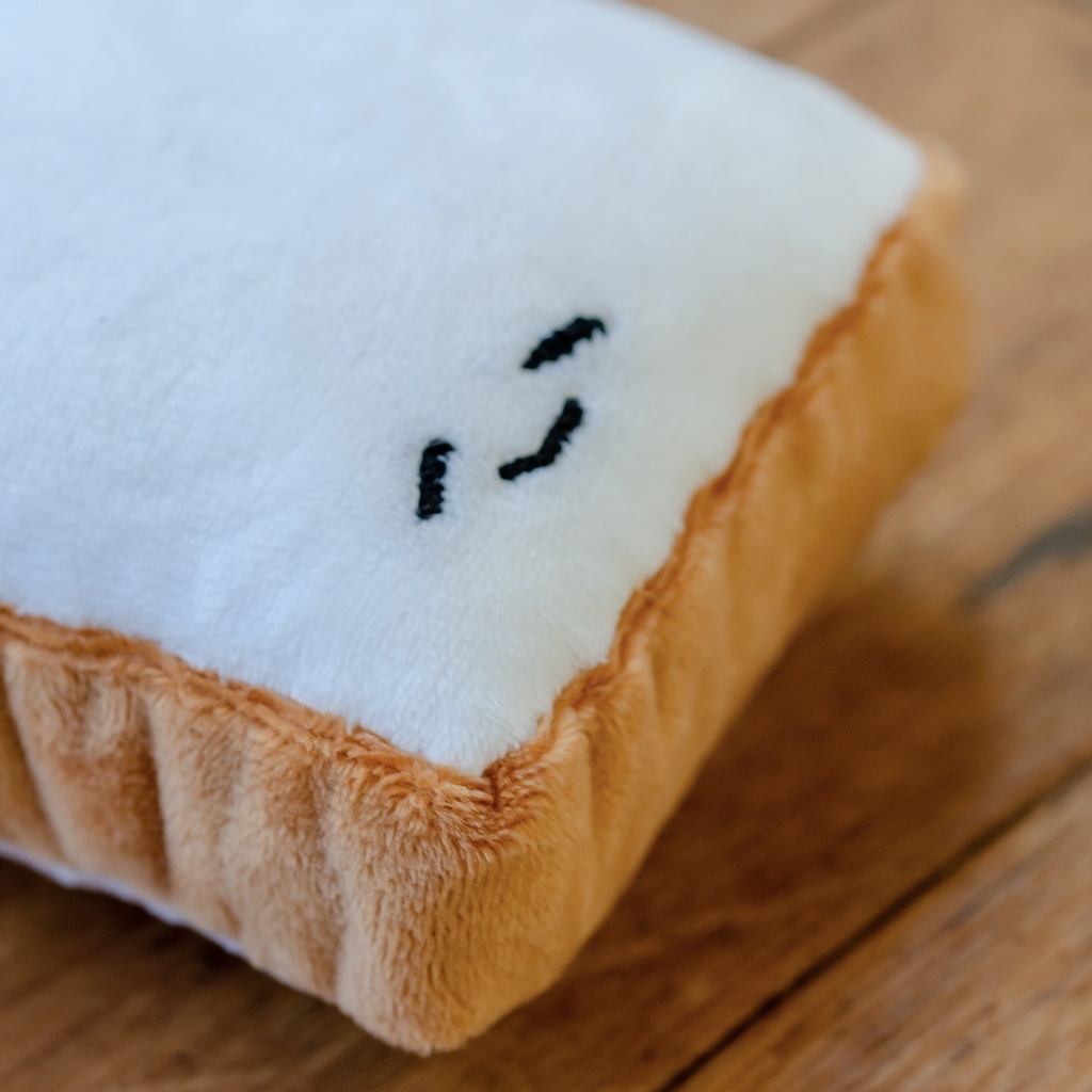 食パンぬいぐるみ