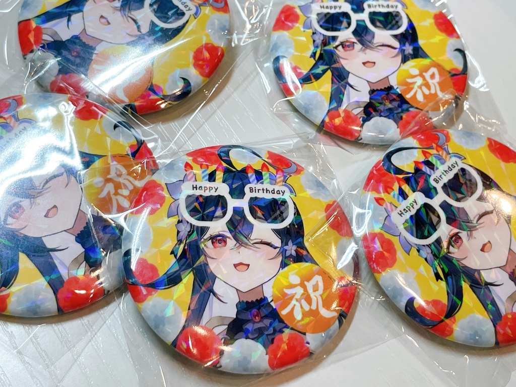 お誕生日缶バッジ