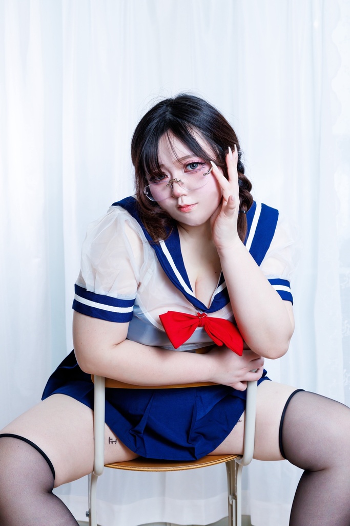 真面目なあの子のスク水姿♡