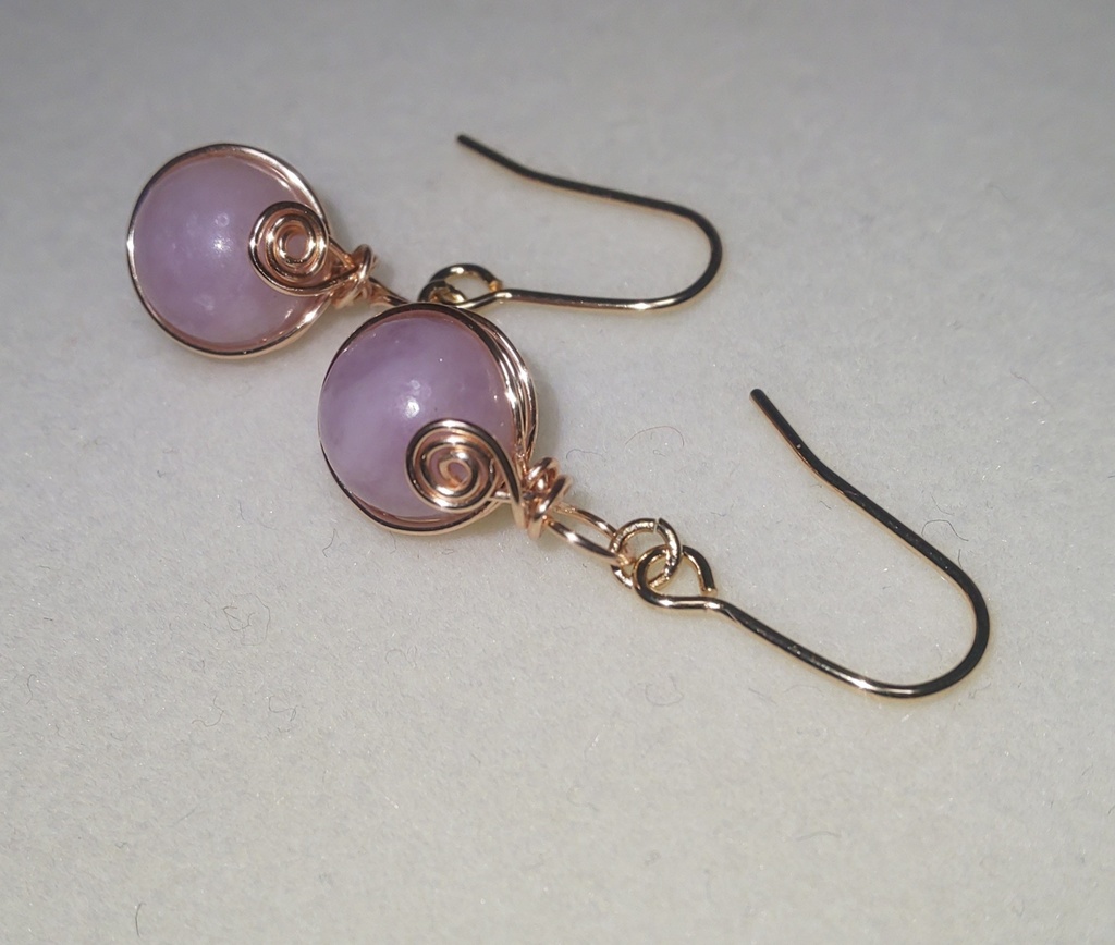 フェルドスパーマイカのピアス