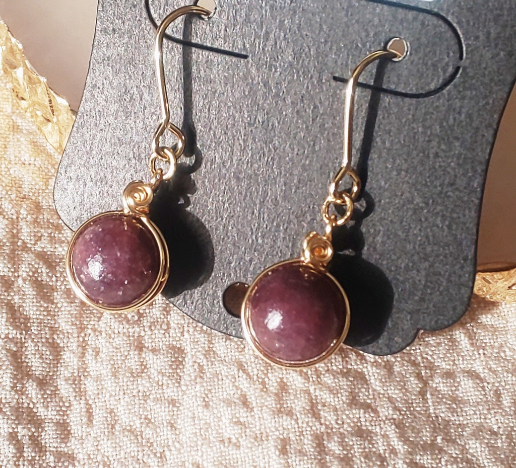 レピドライトのピアス