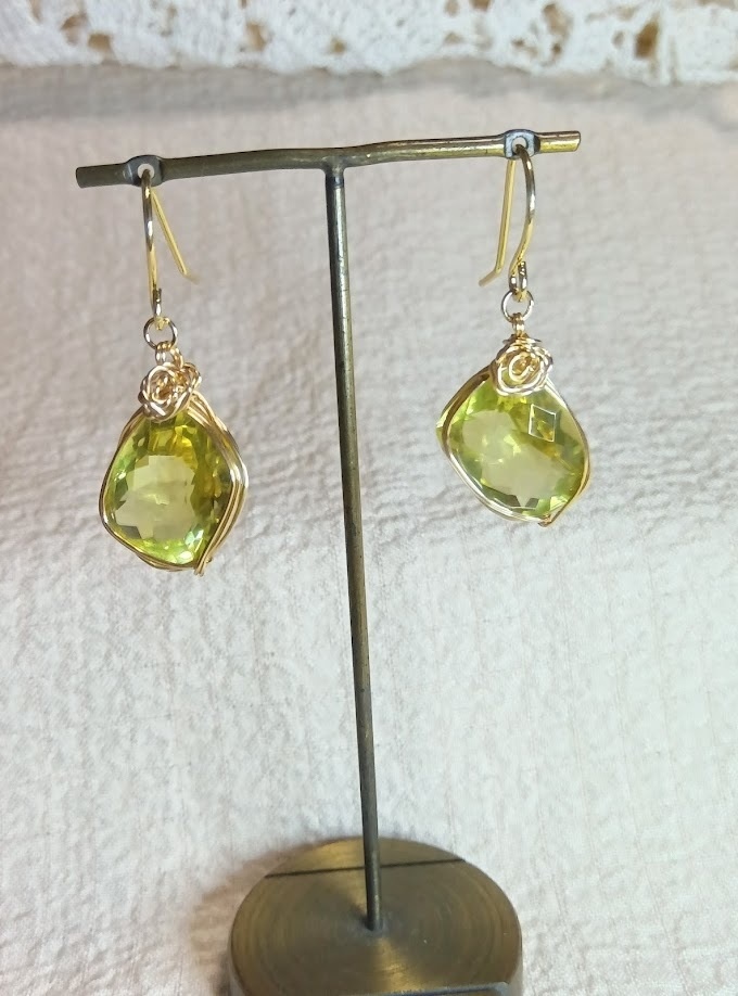 フカネ巻き レモンクォーツのピアス