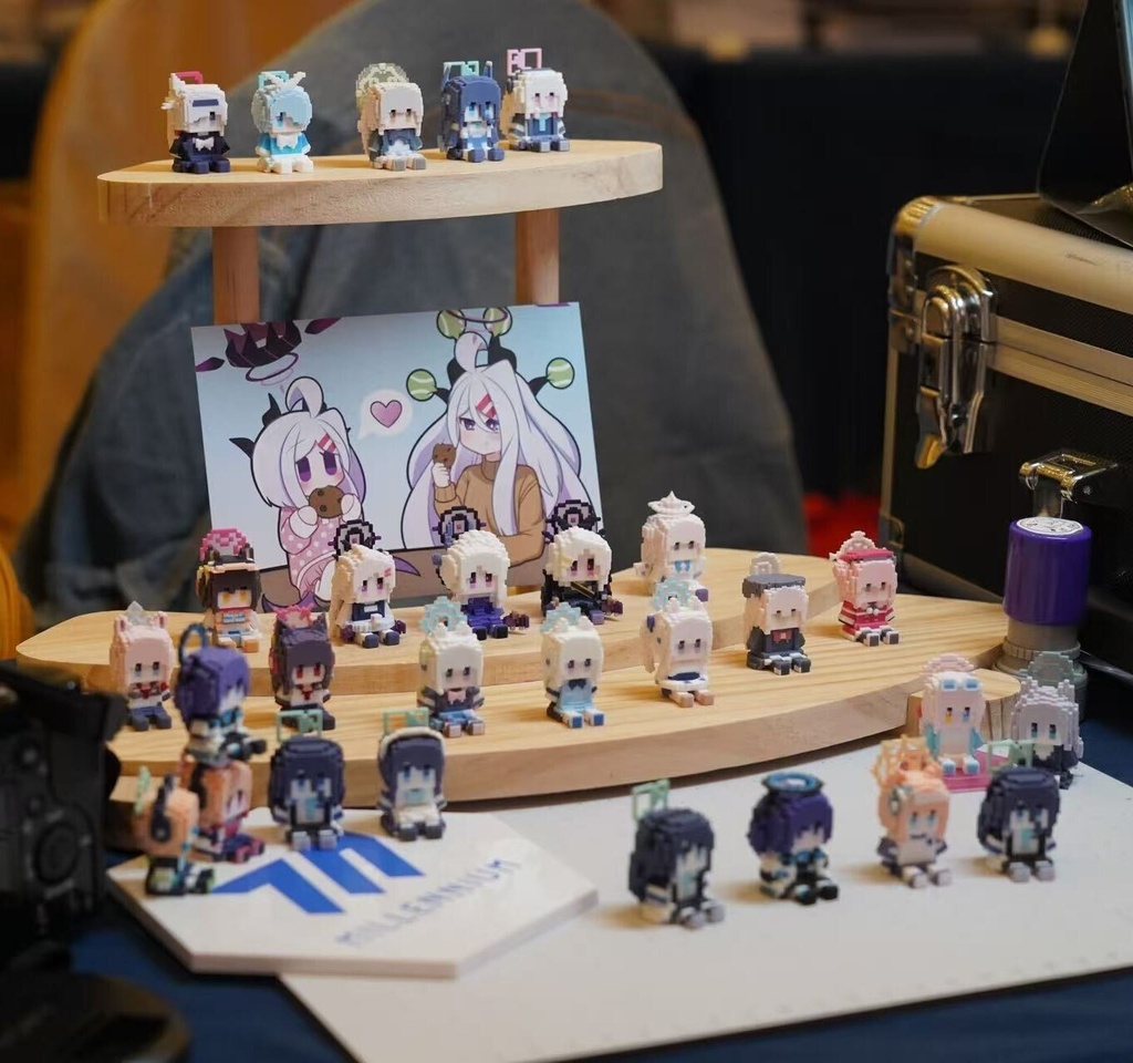 【受注生産】ブルーアーカイブ ミニ画素フィギュア