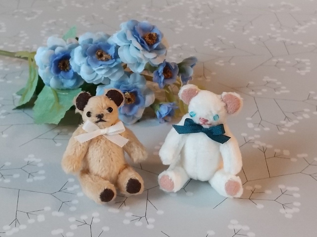 ミニチュアくまのぬいぐるみ