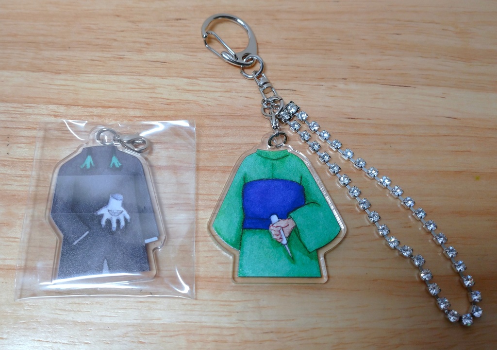 魘夢・三つ編みの少女コスチュームセットアクキー(カニカン仕様)