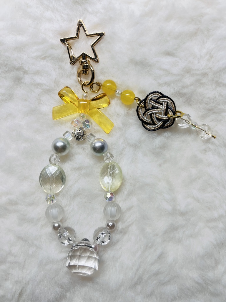 ビーズキーホルダー