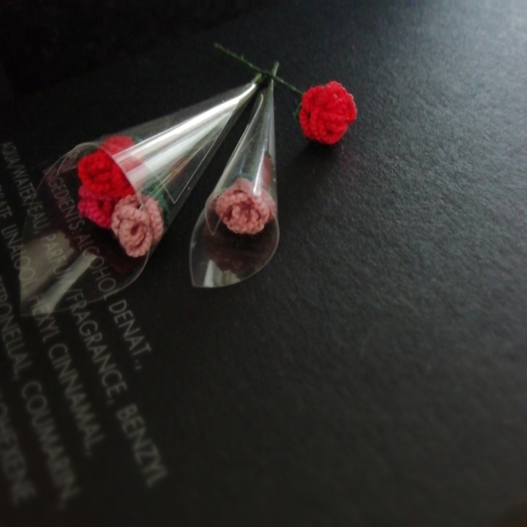 タティングレース 一輪の薔薇🌹