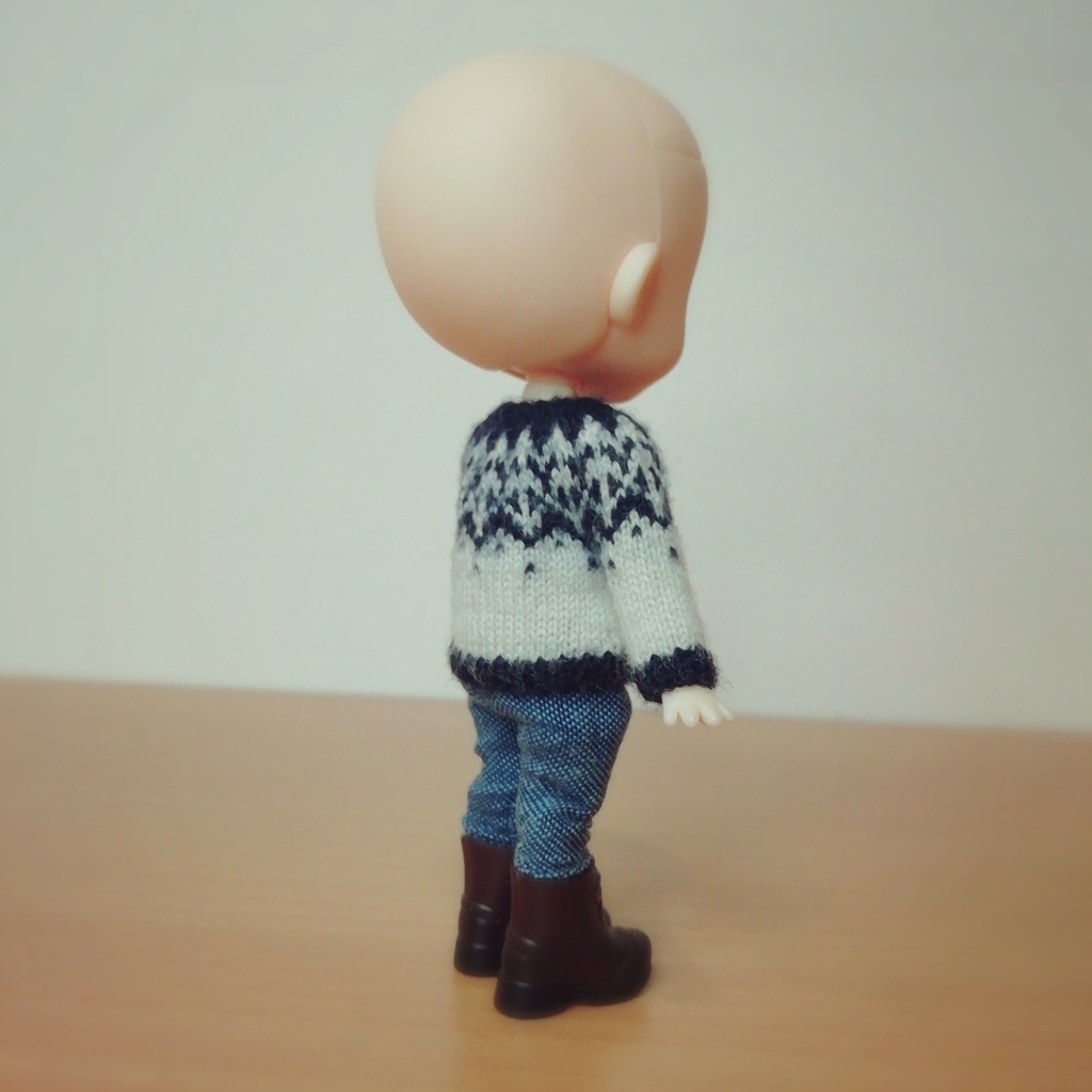 編み込みセーター🧶