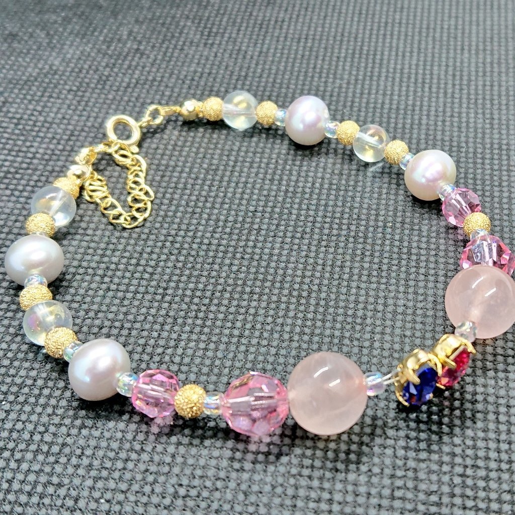 健屋花那イメージブレスレット