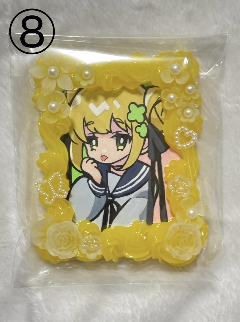 女の子は可愛い!原画入りデコトレカケース