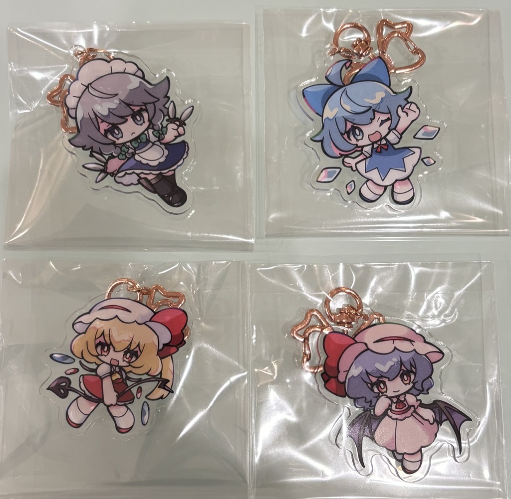 アクリルキーホルダー