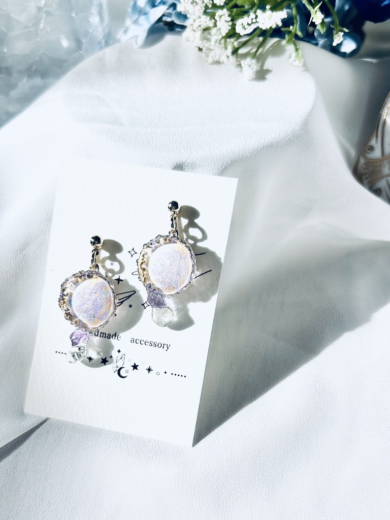 エメアゼ概念アクセサリー揺れるピアス/イヤリング