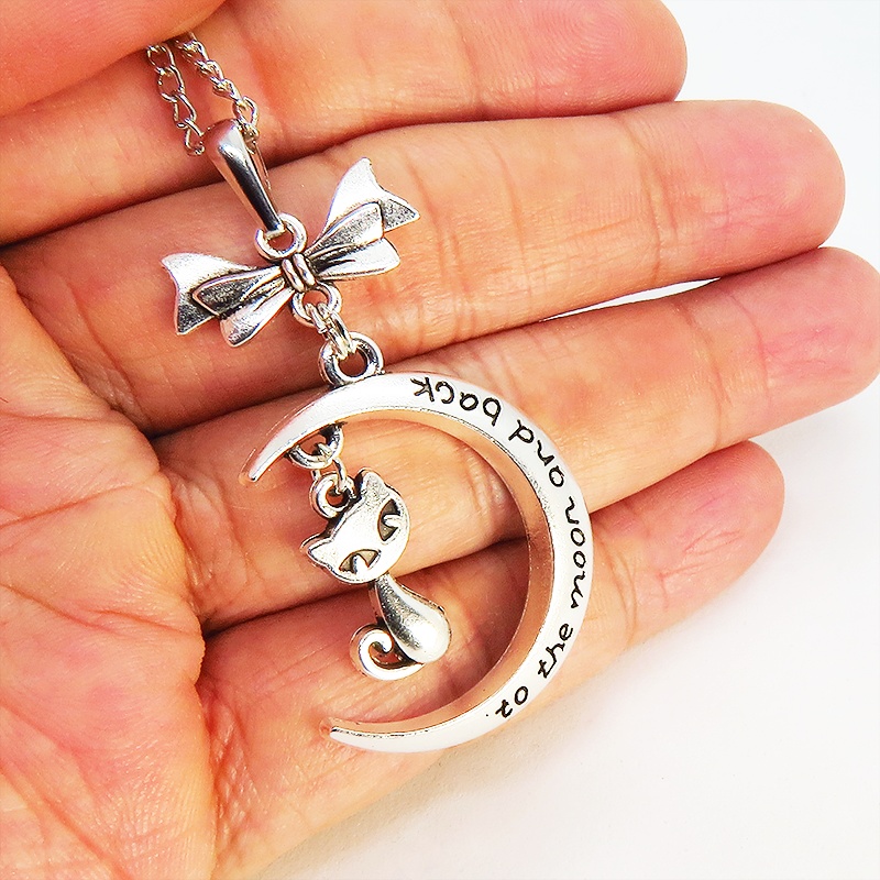 アンティークシルバー 三日月と猫の大人可愛いネックレス ゴシック リボン ムーンネックレス アジャスター付