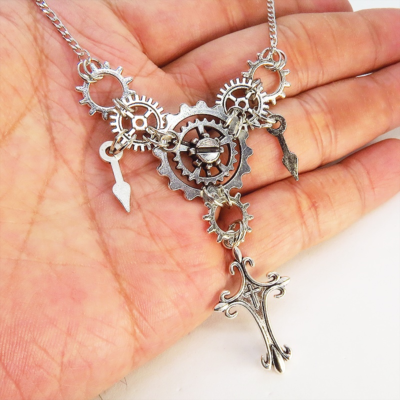 アンティークシルバー ロザリオ(十字架)と時計の針、歯車・ギアのスチームパンクネックレス ゴシック アジャスター付 長さ調整可