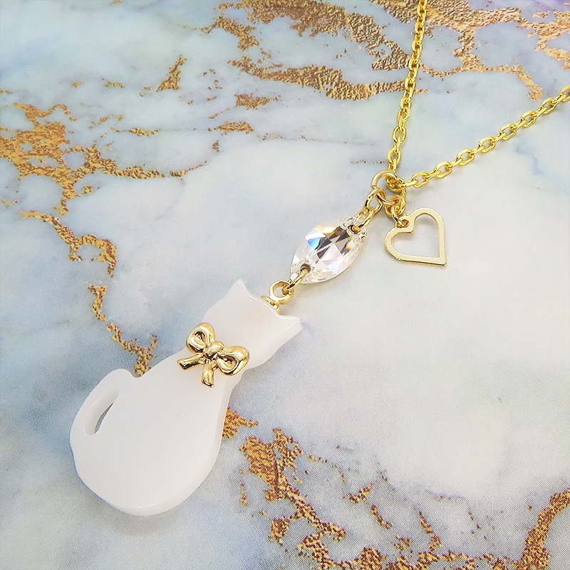 白猫シルエットモチーフとスワロフスキーの大人可愛いネックレス オープンハート 長さ・SV925変更可 アジャスター追加可