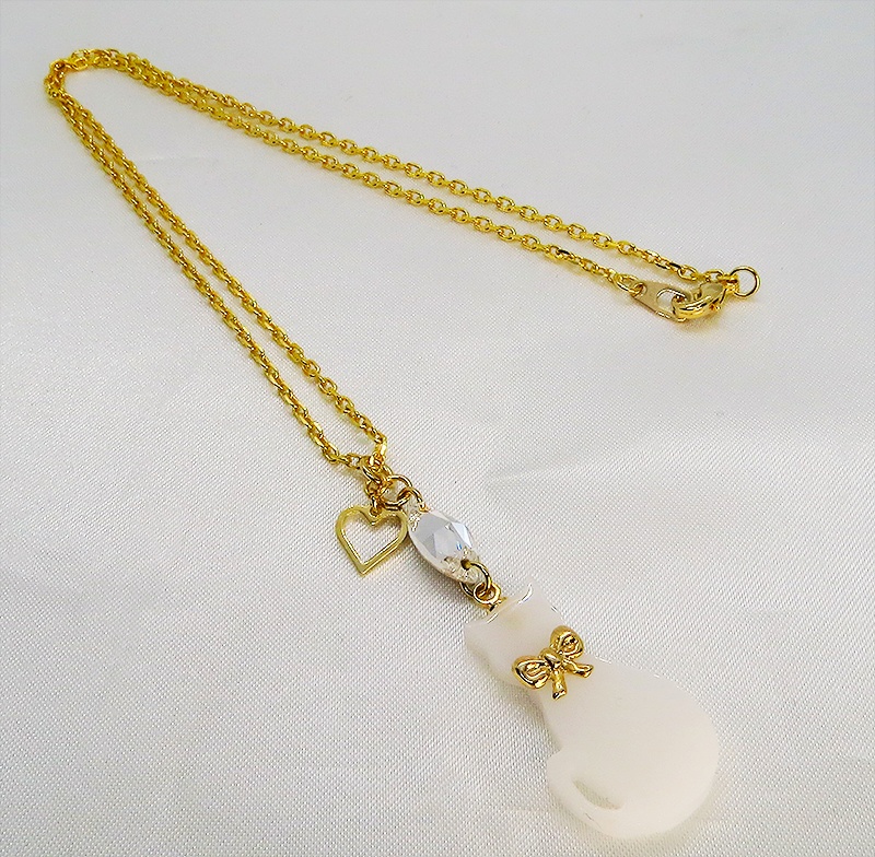 白猫シルエットモチーフとスワロフスキーの大人可愛いネックレス オープンハート 長さ・SV925変更可 アジャスター追加可