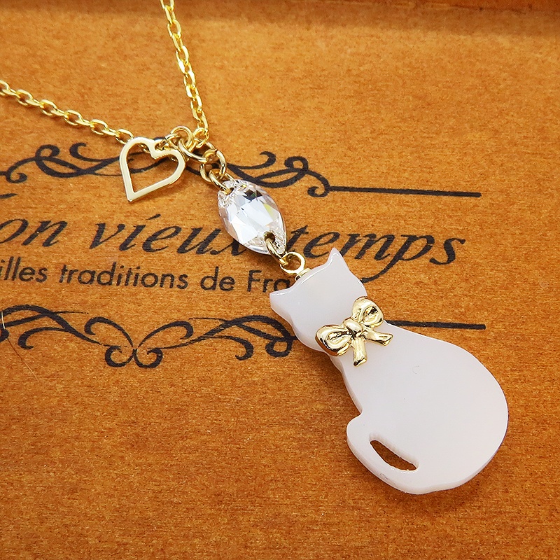 白猫シルエットモチーフとスワロフスキーの大人可愛いネックレス オープンハート 長さ・SV925変更可 アジャスター追加可