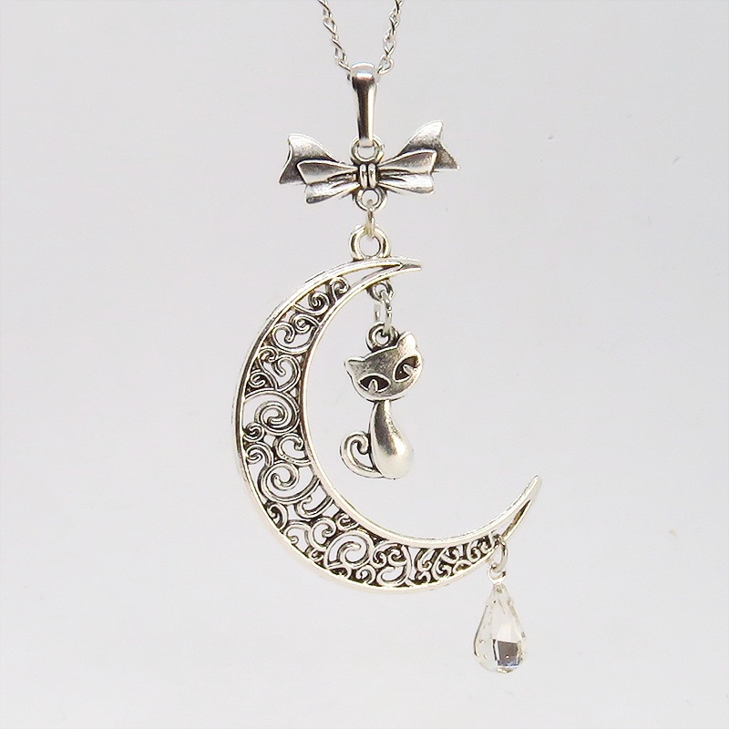 猫と透かし三日月のシルバーカラーネックレス ティアドロップ ムーン アンティーク 大人可愛い SV925変更可