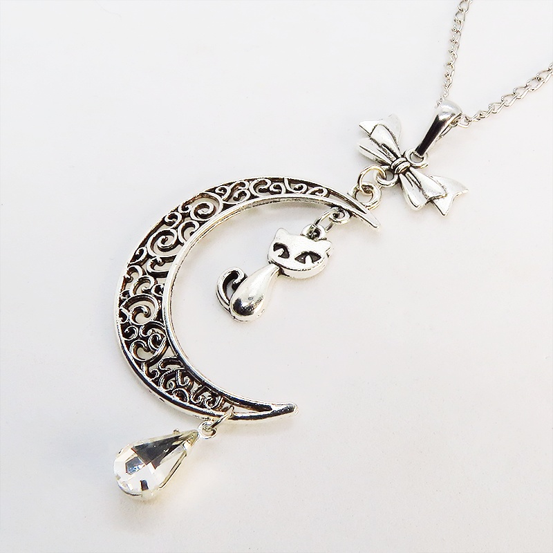 猫と透かし三日月のシルバーカラーネックレス ティアドロップ ムーン アンティーク 大人可愛い SV925変更可